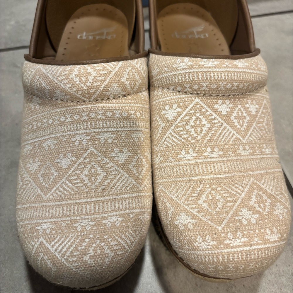 Clarks Women's Tan Slip-On Shoes